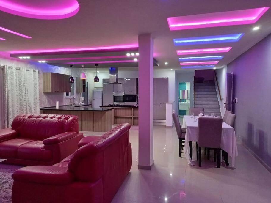 Villa Magnifique Avec Piscine Sur L'ile De Djerba Pour *